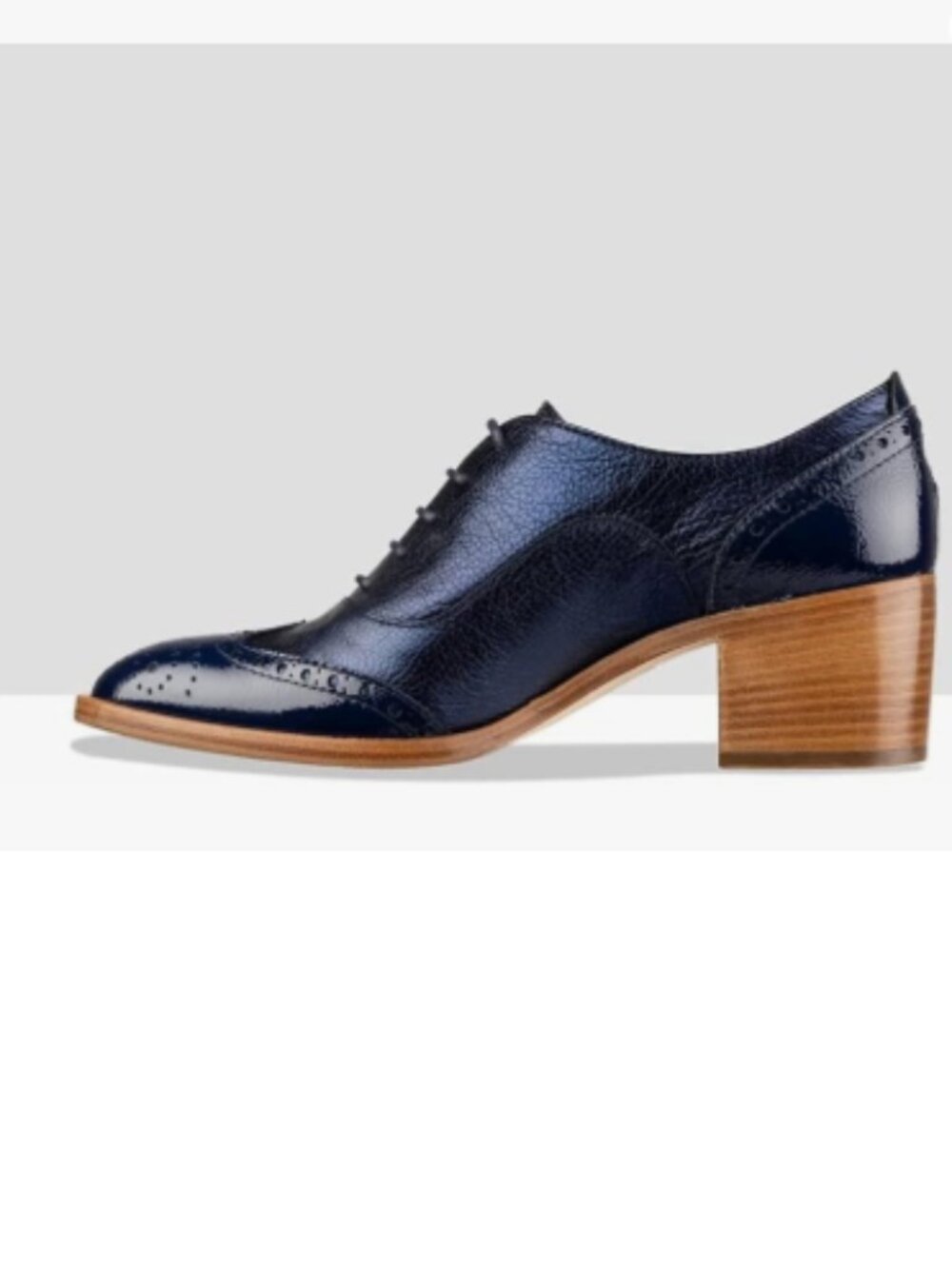 Midnight Blue Women's Perforated Lace-Up Oxfords Almond Toe Mid Chunky Heel Shoe